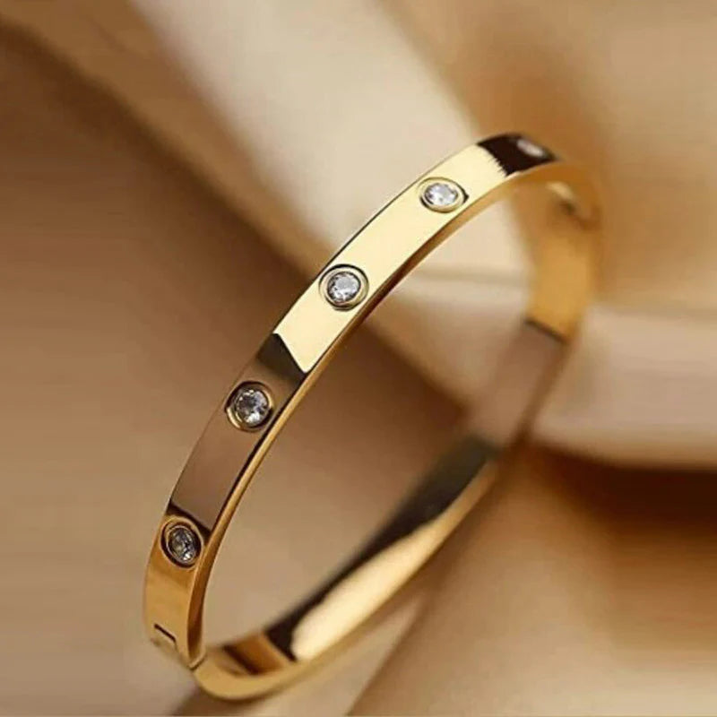 Misty Loop Bracelet