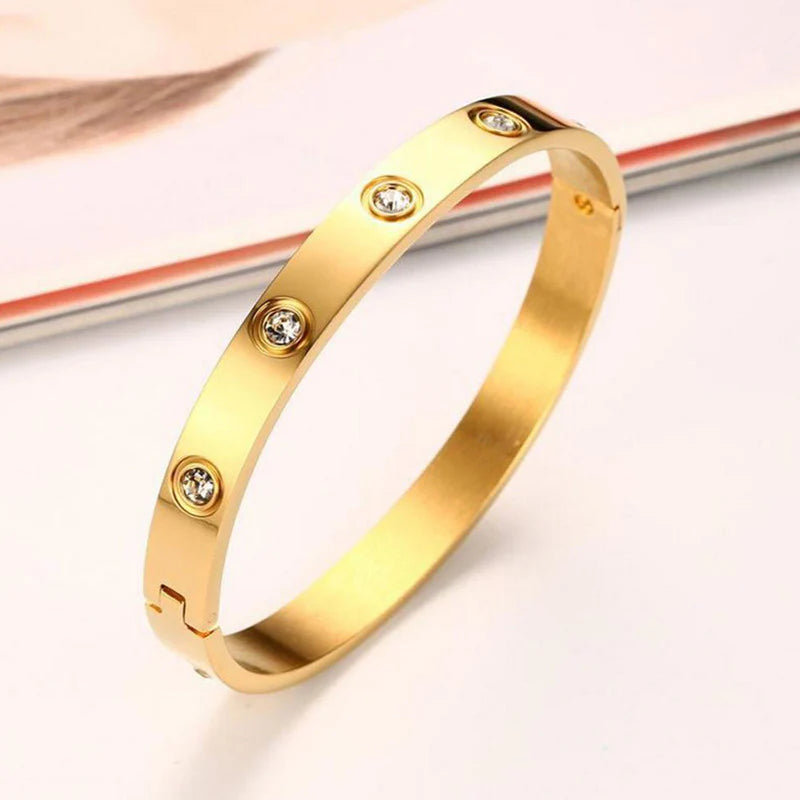 Misty Loop Bracelet