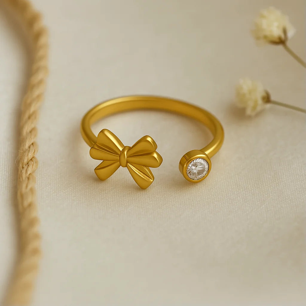 Gap Bow Ring